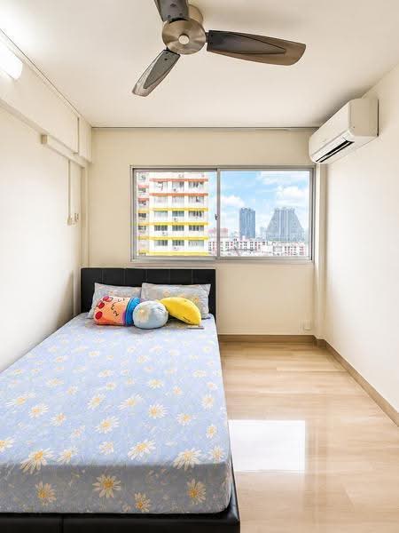 101 Bishan Street 12, 101 Bishan Street 12, Ang Mo Kio / Bishan / Thomson, 3 Bedrooms, 1,302 sqft, HDB Flat For Sale, by Louis Tay, 500268154 - Bedroom 3 - PropertyGuru.com.sg