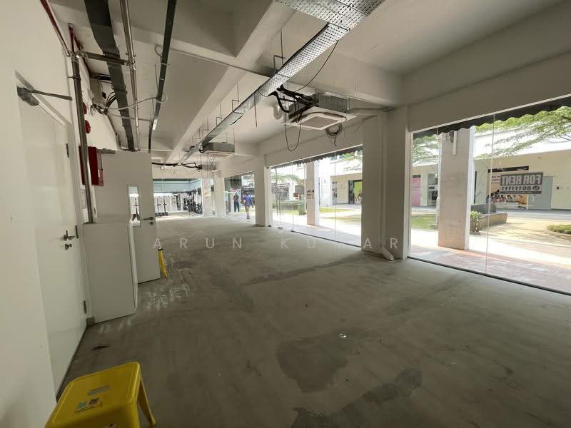 600131, Jurong Gateway Road, Buona Vista / West Coast / Clementi New Town, 1,184 sqft, Mall Shop For Rent, by Arun Kumar, 500268161 - Exterior - CommercialGuru.com.sg