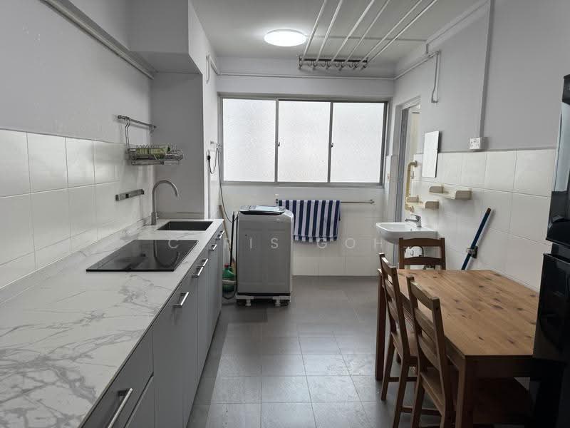 429 Woodlands Street 41, 429 Woodlands Street 41, Admiralty / Woodlands, 3 Bedrooms, 904 sqft, HDB Flat For Sale, by Chris Goh, 500268164 - Kitchen - PropertyGuru.com.sg