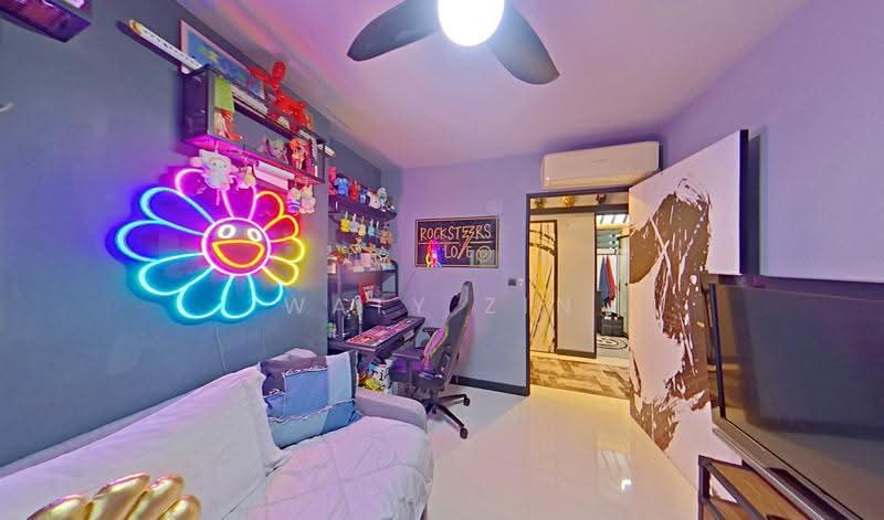 293D Bukit Batok Street 21, 293D Bukit Batok Street 21, Dairy Farm / Bukit Panjang / Choa Chu Kang, 3 Bedrooms, 1,001 sqft, HDB Flat For Sale, by Waty Zin, 500268195 - Study - PropertyGuru.com.sg