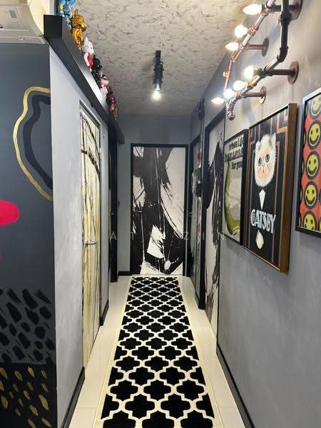 293D Bukit Batok Street 21, 293D Bukit Batok Street 21, Dairy Farm / Bukit Panjang / Choa Chu Kang, 3 Bedrooms, 1,001 sqft, HDB Flat For Sale, by Waty Zin, 500268195 - Corridor - PropertyGuru.com.sg