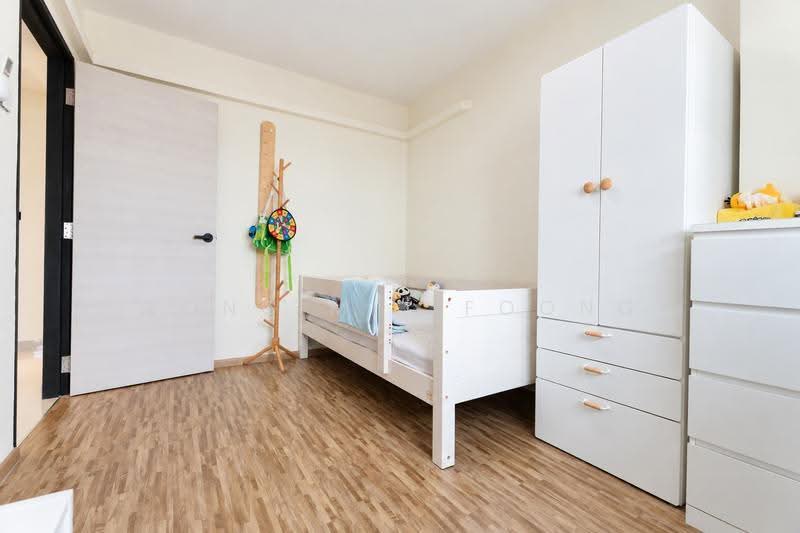 686B Jurong West Central 1, 686B 686B, Boon Lay / Jurong / Tuas, 3 Bedrooms, 1,184 sqft, HDB Flat For Sale, by Wong Mei Foong, 500268222 - Bedroom - PropertyGuru.com.sg