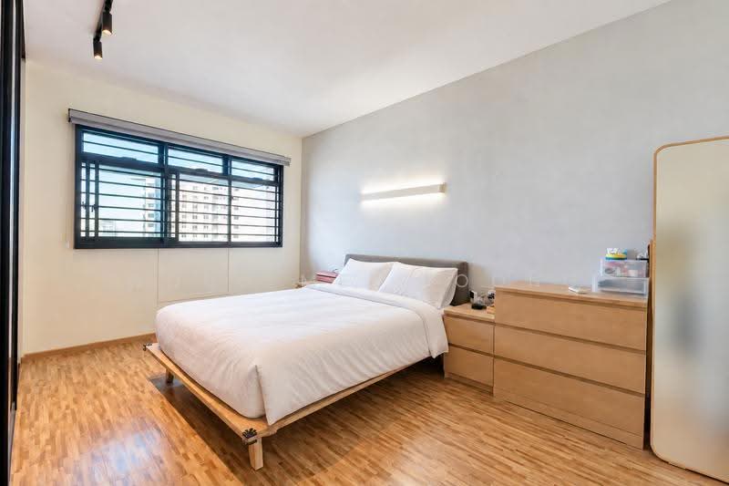 686B Jurong West Central 1, 686B 686B, Boon Lay / Jurong / Tuas, 3 Bedrooms, 1,184 sqft, HDB Flat For Sale, by Wong Mei Foong, 500268222 - Bedroom - PropertyGuru.com.sg