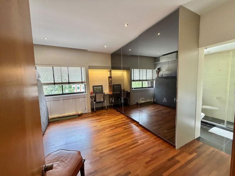 Balmoral Point, 23 Balmoral Road, Tanglin / Holland / Bukit Timah, Room Rental, 350 sqft, Apartment For Rent, by Delphine Chan, 500268250 - Bedroom - PropertyGuru.com.sg