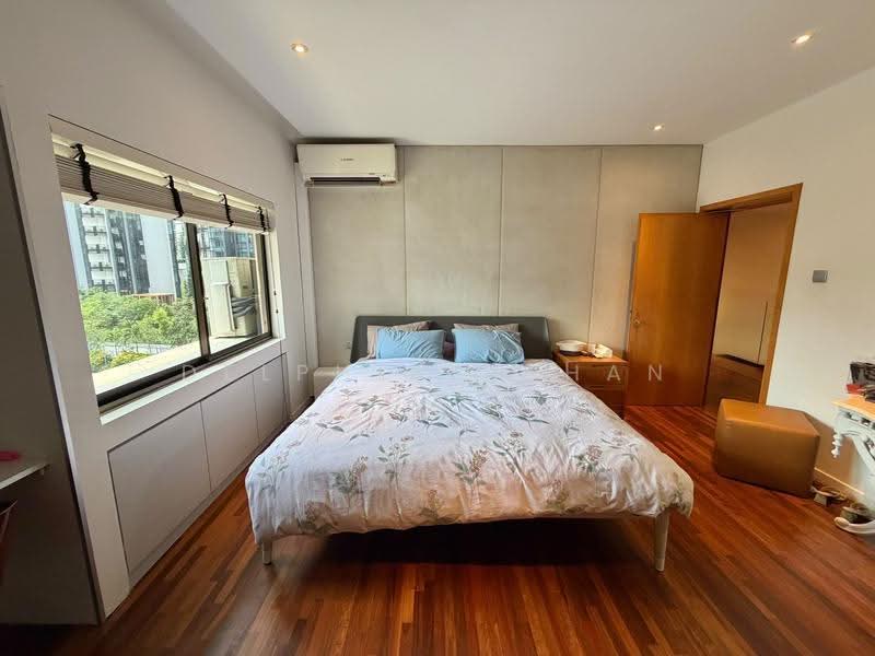 Balmoral Point, 23 Balmoral Road, Tanglin / Holland / Bukit Timah, Room Rental, 350 sqft, Apartment For Rent, by Delphine Chan, 500268250 - Bedroom - PropertyGuru.com.sg