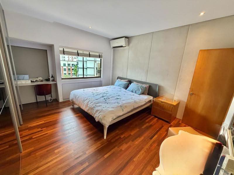 Balmoral Point, 23 Balmoral Road, Tanglin / Holland / Bukit Timah, Room Rental, 350 sqft, Apartment For Rent, by Delphine Chan, 500268250 - Bedroom - PropertyGuru.com.sg