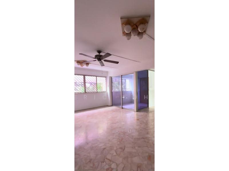 172 Bedok South Road, 172 Bedok South Road, Bedok / Upper East Coast, 3 Bedrooms, 1,313 sqft, HDB Flat For Rent, by Eric Toh, 500268259 - Living Room - PropertyGuru.com.sg