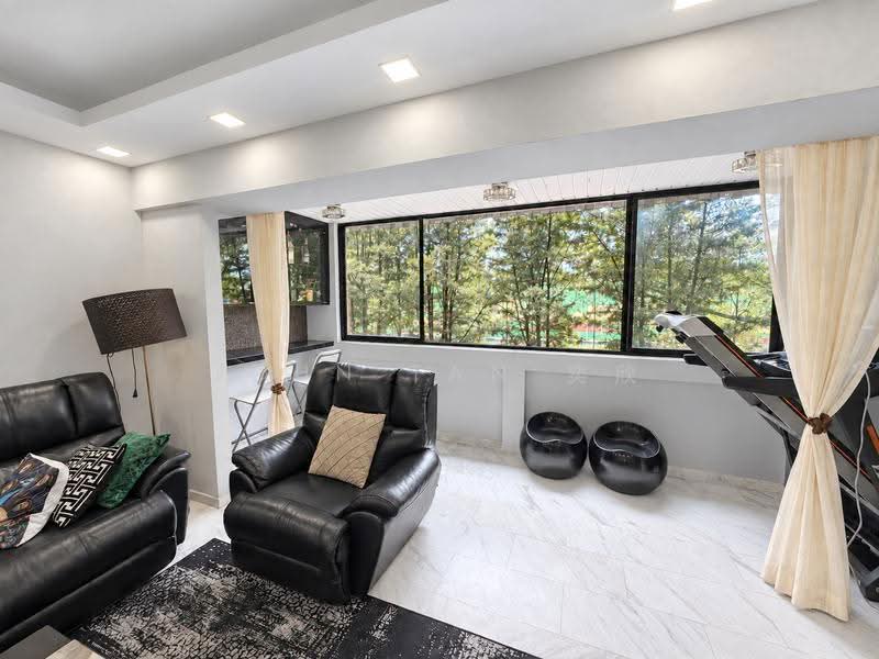409 Jurong West Street 42, 409 Jurong West Street 42, Boon Lay / Jurong / Tuas, 4 Bedrooms, 1,593 sqft, HDB Flat For Sale, by John Tan 奕欣, 500268281 - Living Room - PropertyGuru.com.sg