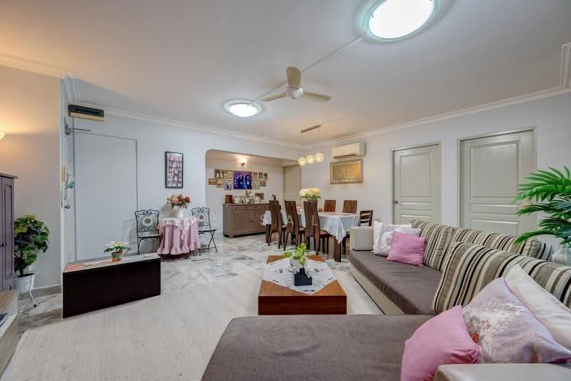 284 Tampines Street 22, 284 Tampines Street 22, Pasir Ris / Tampines, 3 Bedrooms, 1,119 sqft, HDB Flat For Sale, by Ros Salleh, 500268283 - PropertyGuru.com.sg