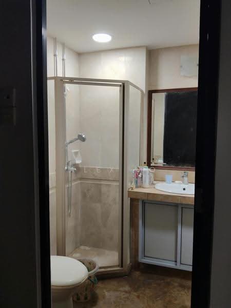 Regent Heights, 52 Bukit Batok East Avenue 5, Dairy Farm / Bukit Panjang / Choa Chu Kang, 3 Bedrooms, 1,163 sqft, Condominium For Rent, by Alex Ho, 500268285 - Bathroom - PropertyGuru.com.sg
