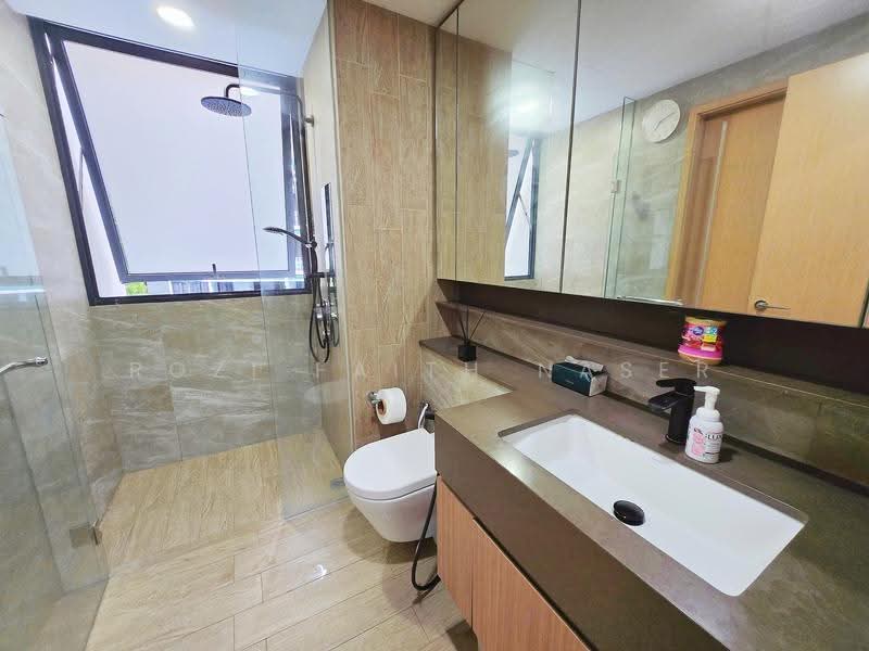 The Jovell, 23 Flora Drive, Changi Airport / Changi Village, 2 Bedrooms, 678 sqft, Condominium For Sale, by Rozi Faith Naser, 500268292 - Bathroom - PropertyGuru.com.sg