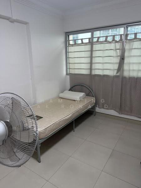 140 Jalan Bukit Merah, 140 Jalan Bukit Merah, Alexandra / Commonwealth, Room Rental, 200 sqft, HDB Flat For Rent, by Tham Wing Fak Ronald, 500268296 - Bedroom - PropertyGuru.com.sg