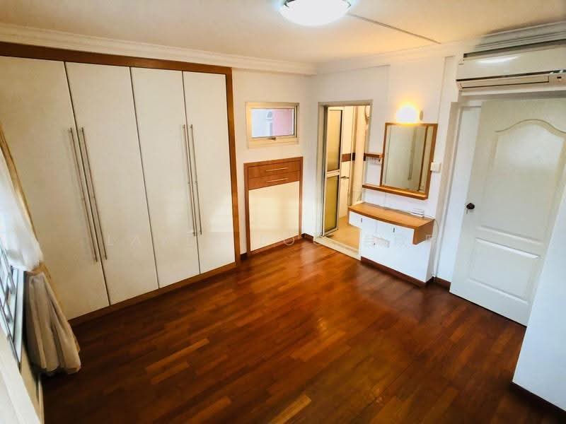 30 Holland Close, 30 30, Tanglin / Holland / Bukit Timah, 3 Bedrooms, 1,345 sqft, HDB Flat For Rent, by Laven Loo 吕欣颐, 500268298 - PropertyGuru.com.sg