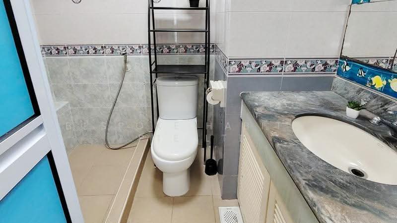 Emerald Park, 6 Indus Road, Alexandra / Commonwealth, Room Rental, 100 sqft, Condominium For Rent, by Bespoke Habitat Pte Ltd, 500268324 - 02-09 MBR4 - PropertyGuru.com.sg