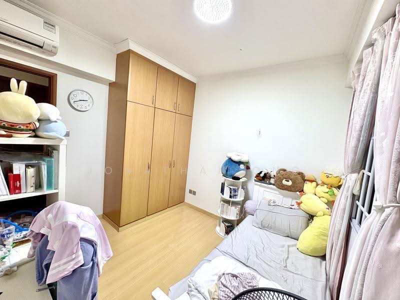 Rivervale Crest, 5 Rivervale Crescent, Hougang / Punggol / Sengkang, 3 Bedrooms, 1,206 sqft, Condominium For Sale, by Jonathan Ong, 500268331 - Bedroom - PropertyGuru.com.sg