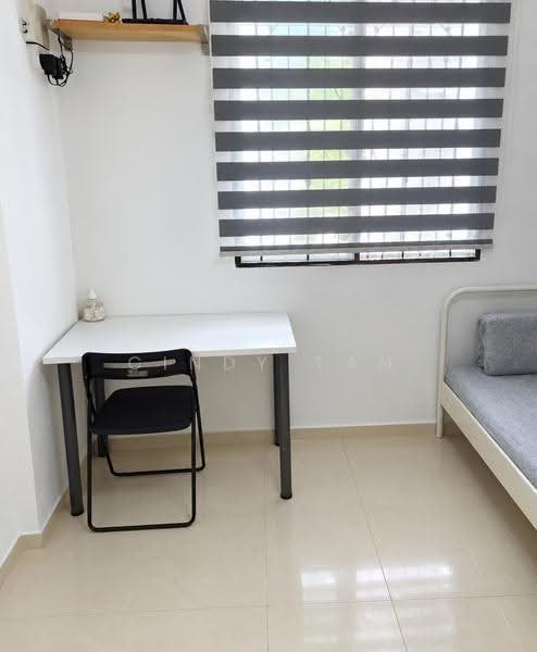 169 Stirling Road, 169 Stirling Road, Alexandra / Commonwealth, Room Rental, 120 sqft, HDB Flat For Rent, by Cindy Tan, 500268358 - Study - PropertyGuru.com.sg