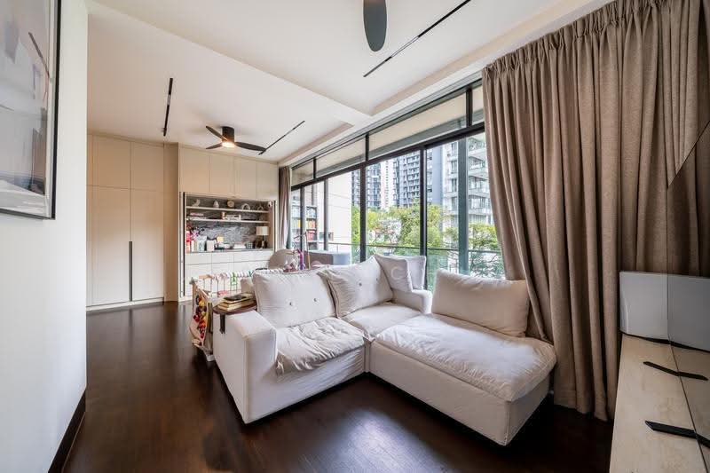 The Paterson, 63 Paterson Road, Orchard / River Valley, 3 Bedrooms, 1,313 sqft, Condominium For Sale, by Jessin Chua, 500268360 - Living Room - PropertyGuru.com.sg