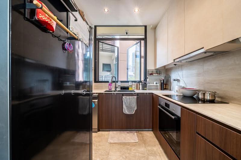 The Paterson, 63 Paterson Road, Orchard / River Valley, 3 Bedrooms, 1,313 sqft, Condominium For Sale, by Jessin Chua, 500268360 - Kitchen - PropertyGuru.com.sg