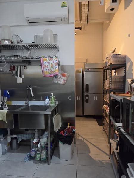 454 Race Course Road, 454 Race Course Road, Farrer Park / Serangoon Rd, 1,000 sqft, Shop / Shophouse For Rent, by Jill Chan, 500268362 - Kitchen - CommercialGuru.com.sg