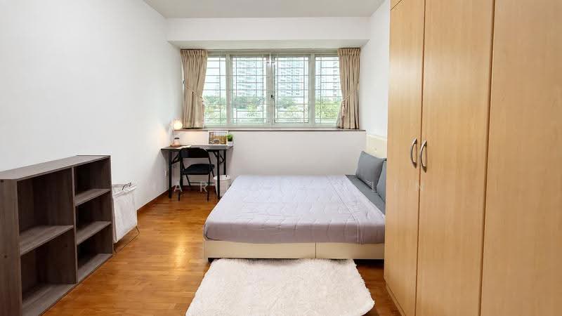 Queens, 10 Stirling Road, Alexandra / Commonwealth, Room Rental, 200 sqft, Condominium For Rent, by Charlotte Lin, 500268366 - Bedroom - PropertyGuru.com.sg