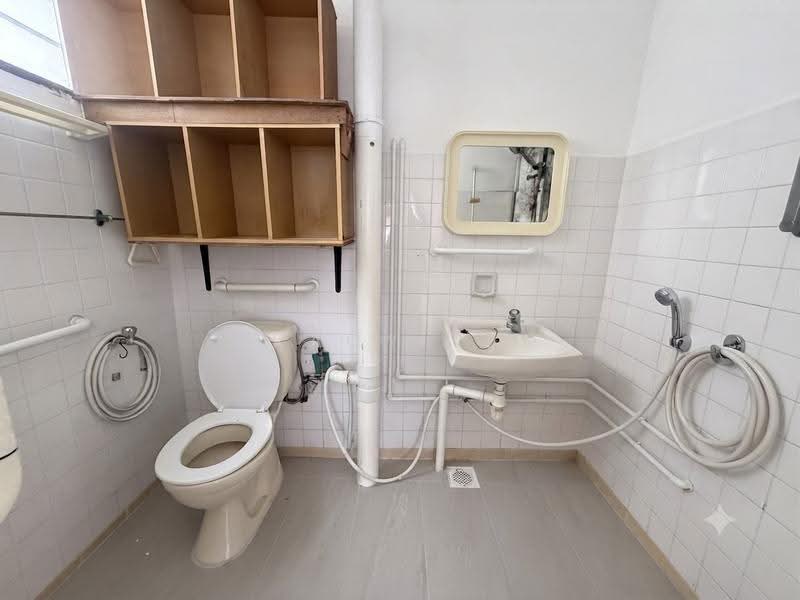 408 Sin Ming Avenue, 408 Sin Ming Avenue, Ang Mo Kio / Bishan / Thomson, 3 Bedrooms, 1,292 sqft, HDB Flat For Sale, by Tracy Teo, 500268367 - Bathroom - PropertyGuru.com.sg