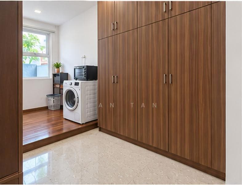 Near Sembawang Park, Sembawang / Yishun, 6 Bedrooms, 3,950 sqft, Corner Terrace For Sale, by Sean Tan, 500268369 - PropertyGuru.com.sg