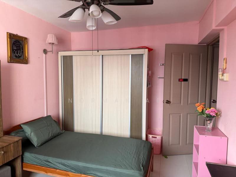 488 Jurong West Avenue 1, 488 Jurong West Avenue 1, Boon Lay / Jurong / Tuas, Room Rental, 200 sqft, HDB Flat For Rent, by Norman AB, 500268370 - Bedroom - PropertyGuru.com.sg