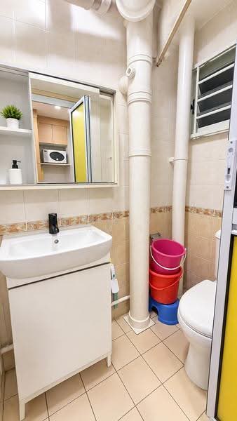 101A Punggol Field, 101A Punggol Field, Hougang / Punggol / Sengkang, 3 Bedrooms, 1,184 sqft, HDB Flat For Sale, by Mirza Amir, 500268391 - Bathroom - PropertyGuru.com.sg