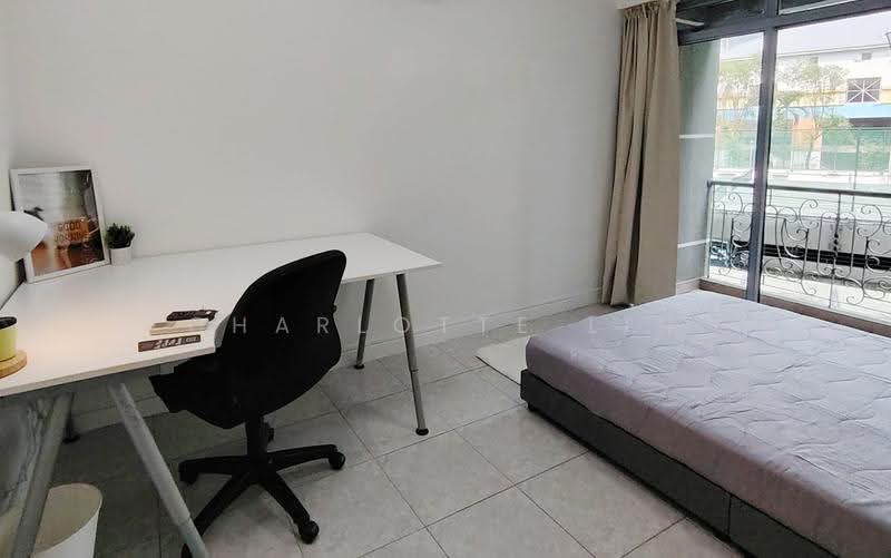 Emerald Park, 2 Indus Road, Alexandra / Commonwealth, Room Rental, 150 sqft, Condominium For Rent, by Charlotte Lin, 500268394 - Bedroom - PropertyGuru.com.sg