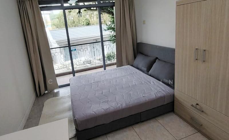 Emerald Park, 2 Indus Road, Alexandra / Commonwealth, Room Rental, 150 sqft, Condominium For Rent, by Charlotte Lin, 500268394 - Bedroom - PropertyGuru.com.sg