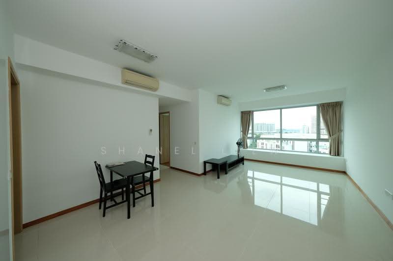 Caspian, 54 Lakeside Drive, Boon Lay / Jurong / Tuas, 3 Bedrooms, 1,001 sqft, Condominium For Sale, by Shanel Liew, 500268405 - Living Room - PropertyGuru.com.sg