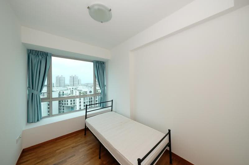 Caspian, 54 Lakeside Drive, Boon Lay / Jurong / Tuas, 3 Bedrooms, 1,001 sqft, Condominium For Sale, by Shanel Liew, 500268405 - Bedroom - PropertyGuru.com.sg