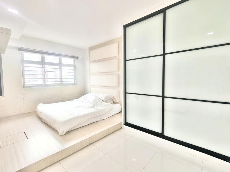 487B Choa Chu Kang Avenue 5, 487B Choa Chu Kang Avenue 5, Dairy Farm / Bukit Panjang / Choa Chu Kang, 3 Bedrooms, 1,216 sqft, HDB Flat For Sale, by Agnes Ng, 500268422 - Master Bedroom - PropertyGuru.com.sg