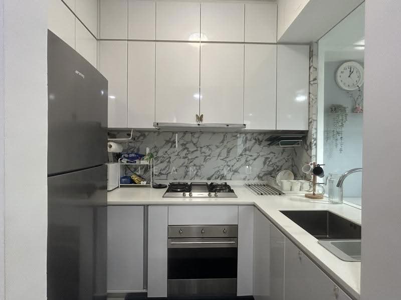 Queens Peak, 3 Dundee Road, Alexandra / Commonwealth, 3 Bedrooms, 840 sqft, Condominium For Sale, by Jean Wu, 500268428 - Kitchen - PropertyGuru.com.sg