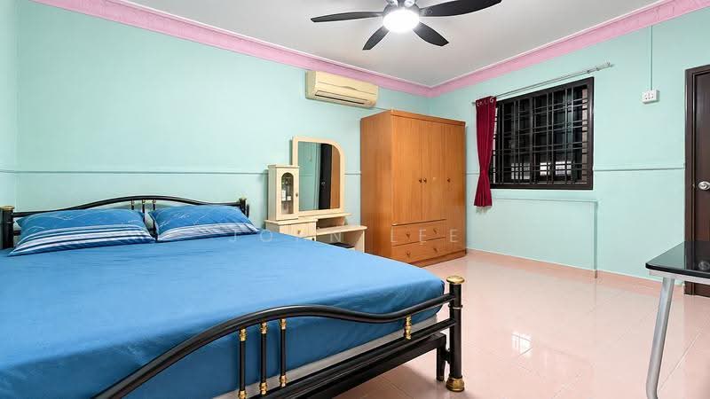 539 Bukit Batok Street 52, 539 Bukit Batok Street 52, Dairy Farm / Bukit Panjang / Choa Chu Kang, 2 Bedrooms, 786 sqft, HDB Flat For Sale, by John Lee, 500268436 - Bedroom - PropertyGuru.com.sg