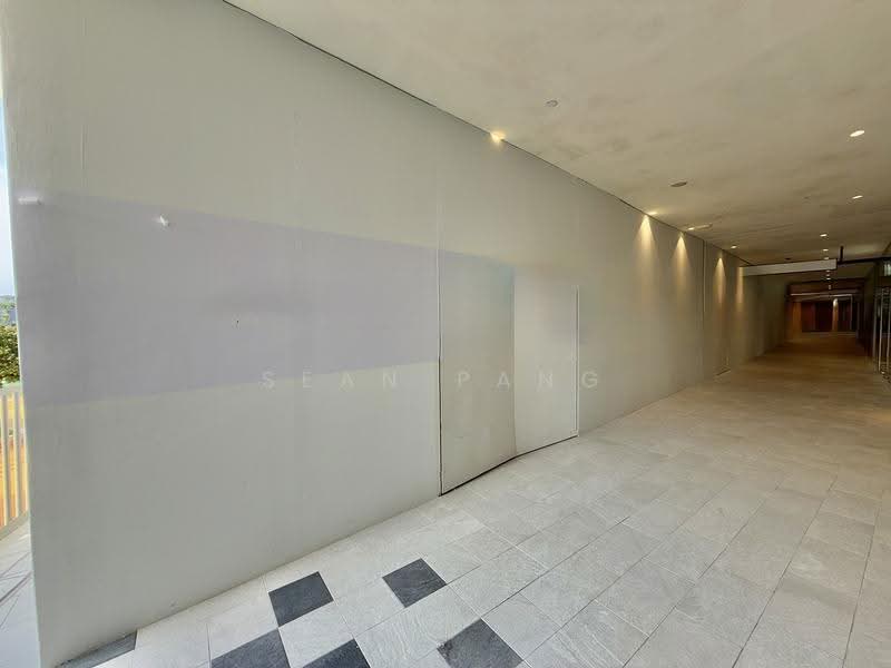 Rare Enrichment/F&B Space @ Pasir Ris | Excellent Catchment | Prime Frontage, Pasir Ris / Tampines, 1,850 sqft, Food & Beverage For Rent, by Sean Pang, 500268441 - Corridor - CommercialGuru.com.sg