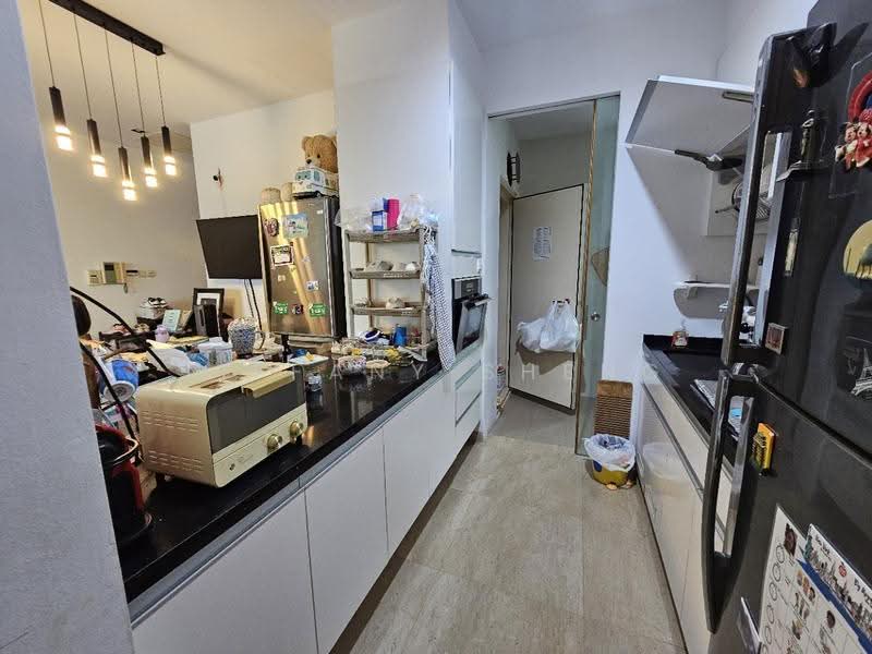 Ventuno Balmoral, 21 Balmoral Road, Tanglin / Holland / Bukit Timah, 3 Bedrooms, 1,313 sqft, Condominium For Sale, by Tiffany Sheng, 500268456 - Kitchen - PropertyGuru.com.sg