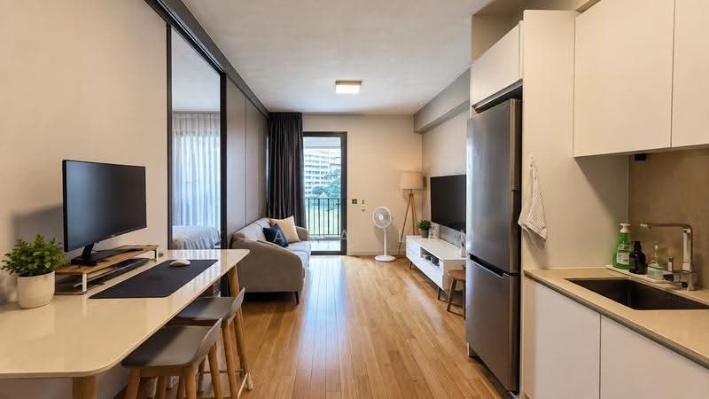 Riversails, 2 Upper Serangoon Crescent, Hougang / Punggol / Sengkang, 1 Bedroom, 506 sqft, Condominium For Rent, by Clara Lam, 500268463 - Living Room - PropertyGuru.com.sg