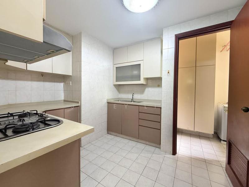 Hazel Park Condo, 15 Hazel Park Condo, Dairy Farm / Bukit Panjang / Choa Chu Kang, 2 Bedrooms, 980 sqft, Condominium For Rent, by Jesley Lim, 500268484 - Kitchen - PropertyGuru.com.sg