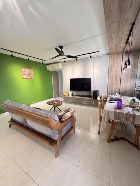 221A Jurong East Street 21, 221A Jurong East Street 21, Boon Lay / Jurong / Tuas, Room Rental, 130 sqft, HDB Flat For Rent, by Peggy Ong, 500268495 - Living Room - PropertyGuru.com.sg