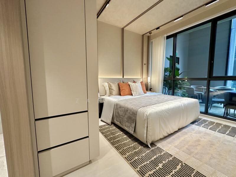 Lucerne Grand, Lakeside Drive, Boon Lay / Jurong / Tuas, 3 Bedrooms, 1,001 sqft, Condominium For Sale, by Zan Kiew, 500268516 - Bedroom - PropertyGuru.com.sg