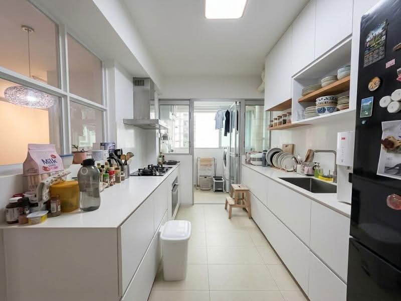 461C Bukit Batok West Avenue 8, 461C Bukit Batok West Avenue 8, Dairy Farm / Bukit Panjang / Choa Chu Kang, 4 Bedrooms, 1,302 sqft, HDB Flat For Sale, by Noviana Santoso, 500268525 - Kitchen - PropertyGuru.com.sg