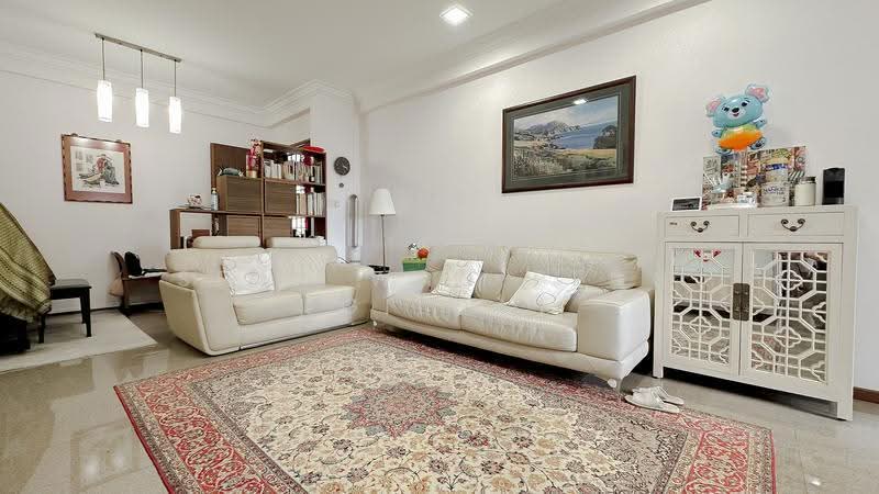 Regent Park, 26 Jalan Lempeng, Buona Vista / West Coast / Clementi New Town, 3 Bedrooms, 1,173 sqft, Condominium For Sale, by Seah Wan Peng (Gilda), 500268530 - Living Room - PropertyGuru.com.sg