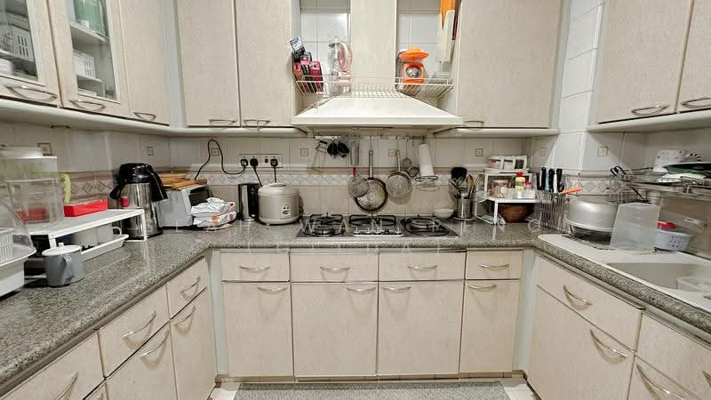 Regent Park, 26 Jalan Lempeng, Buona Vista / West Coast / Clementi New Town, 3 Bedrooms, 1,173 sqft, Condominium For Sale, by Seah Wan Peng (Gilda), 500268530 - Kitchen - PropertyGuru.com.sg