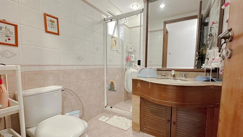 Regent Park, 26 Jalan Lempeng, Buona Vista / West Coast / Clementi New Town, 3 Bedrooms, 1,173 sqft, Condominium For Sale, by Seah Wan Peng (Gilda), 500268530 - Bathroom - PropertyGuru.com.sg