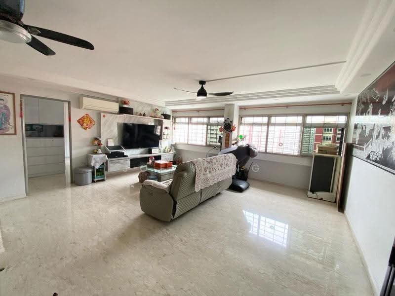574 Pasir Ris Street 53, 574 Pasir Ris Street 53, Pasir Ris / Tampines, 3 Bedrooms, 1,216 sqft, HDB Flat For Sale, by Joe Wong, 500268532 - Living Room - PropertyGuru.com.sg