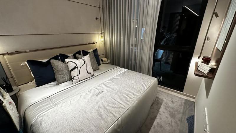 Lucerne Grand, Lakeside Drive, Boon Lay / Jurong / Tuas, 3 Bedrooms, 1,001 sqft, Condominium For Sale, by Rachel Lim, 500268538 - PropertyGuru.com.sg