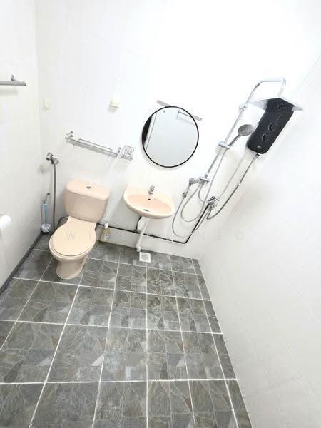 232 Pending Road, 232 Pending Road, Dairy Farm / Bukit Panjang / Choa Chu Kang, 2 Bedrooms, 721 sqft, HDB Flat For Sale, by Wilson Neo, 500268577 - PropertyGuru.com.sg