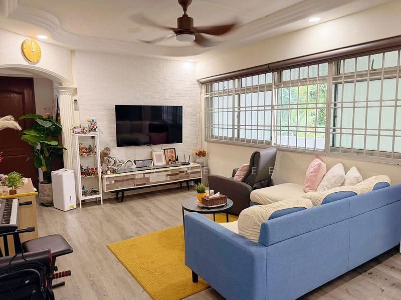 477 Sembawang Drive, 477 Sembawang Drive, Sembawang / Yishun, 3 Bedrooms, 926 sqft, HDB Flat For Sale, by Karine Lee, 500268610 - Living Room - PropertyGuru.com.sg