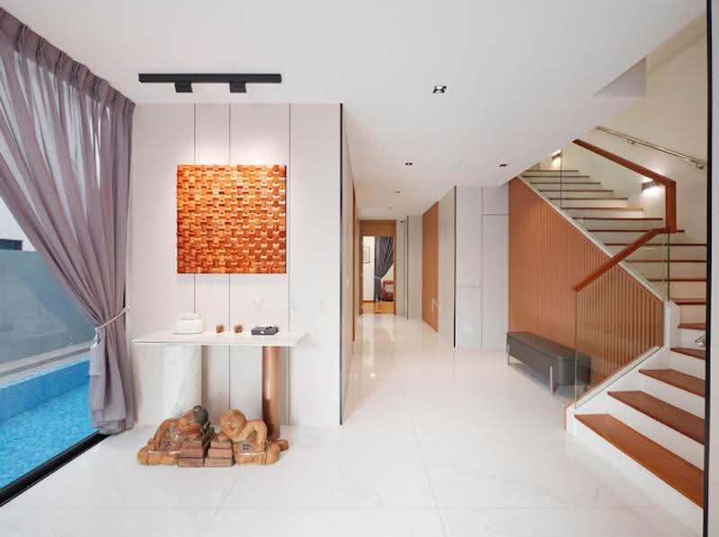 ✦ GIANT ✦ Almost New Move In Ready Semi-D 2.5sty with Pool Lift EV I Near Kembangan MRT B, Almost New! Rebuilt Huge Build Semi D w Lift Multi Gen Living, Eunos / Geylang / Paya Lebar, 7 Bedrooms, 5,678 sqft, Semi-Detached House For Sale, by Val Lin, 500268614 - Entrance - PropertyGuru.com.sg